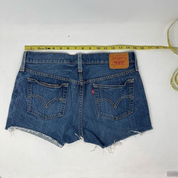Levi's Blue Premium 501 Distressed Cut Off Button Fly Denim Shorts Size 24 - Picture 2 of 4